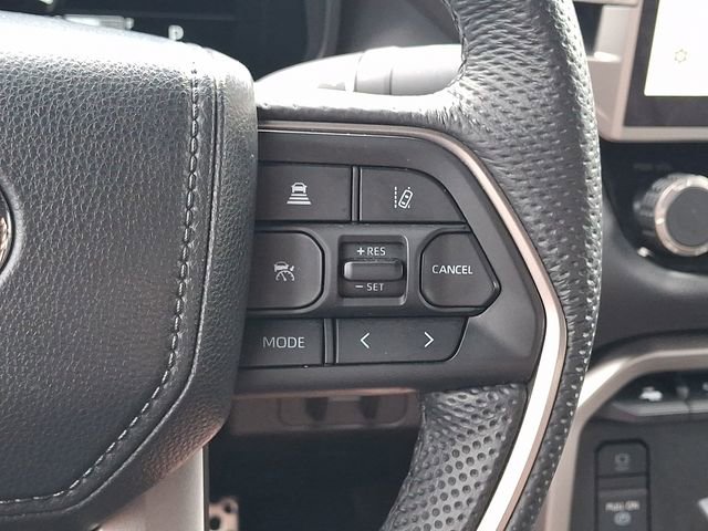 Used 2025 Toyota Tundra Limited w/ TRD Off-Road Package AWD/4WD image 20