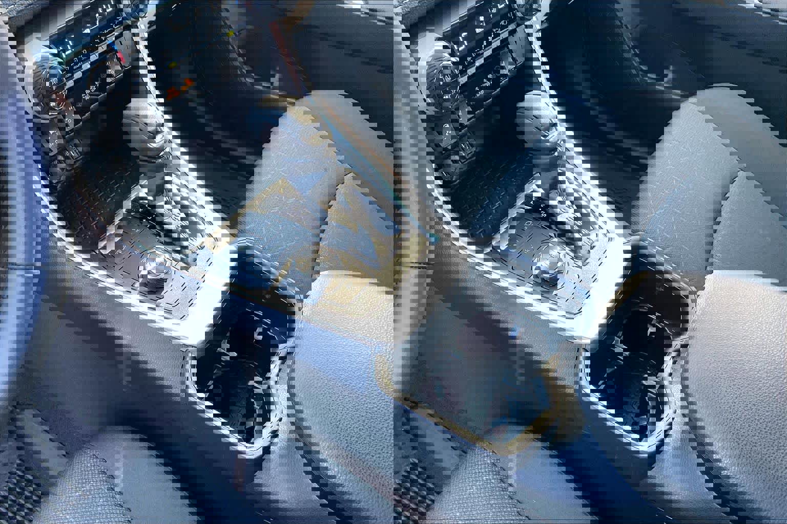 Certified 2025 Toyota RAV4 XLE w/ Convenience Package image 16