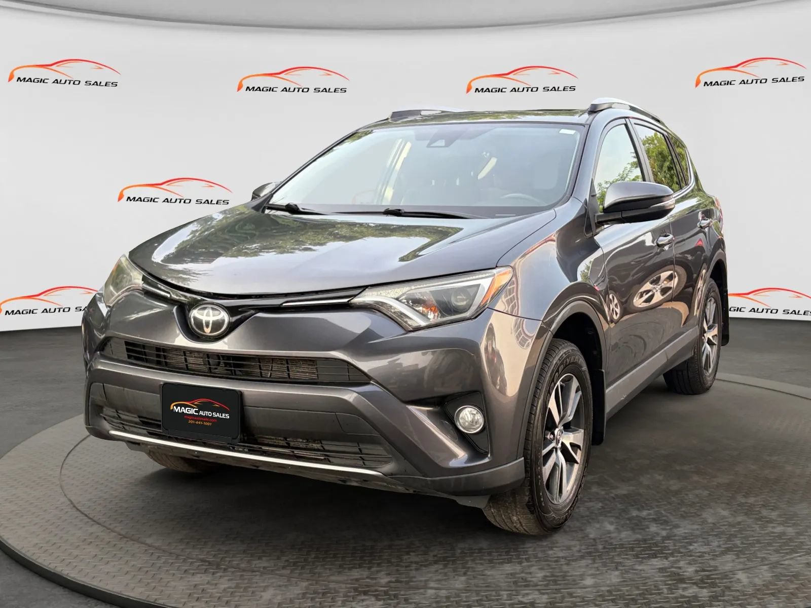 Used 2018 Toyota RAV4 XLE