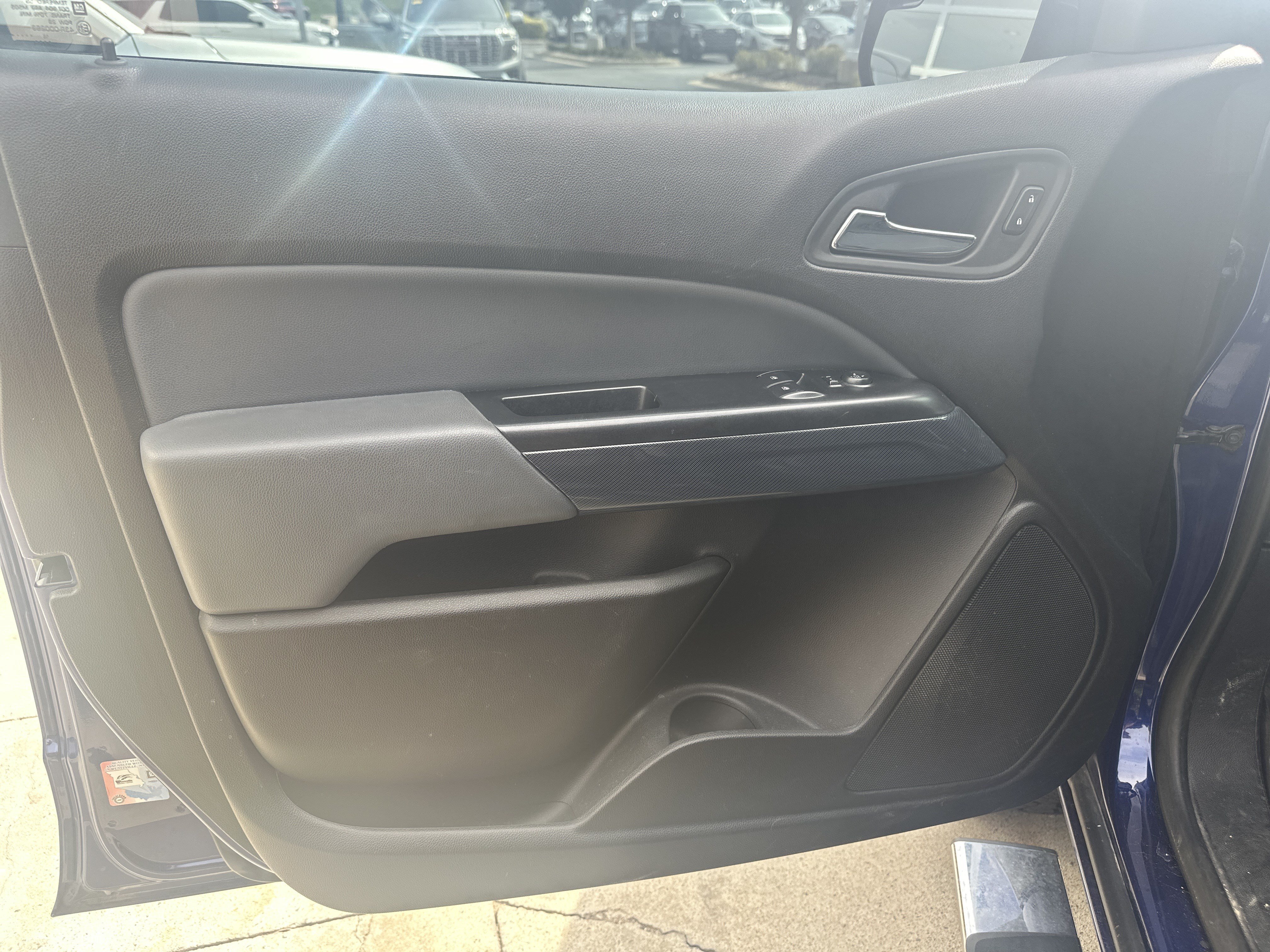 Used 2016 Chevrolet Colorado Z71 AWD/4WD image 13