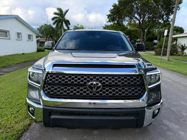 Used 2018 Toyota Tundra SR5 w/ SR5 Upgrade Package image 2