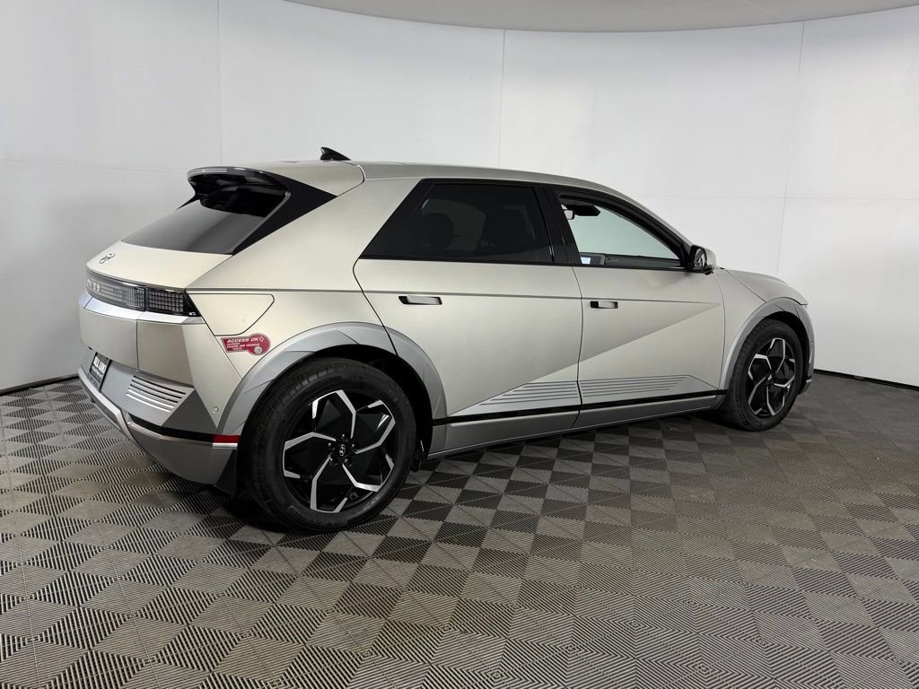 Used 2023 Hyundai Ioniq 5 Limited image 5