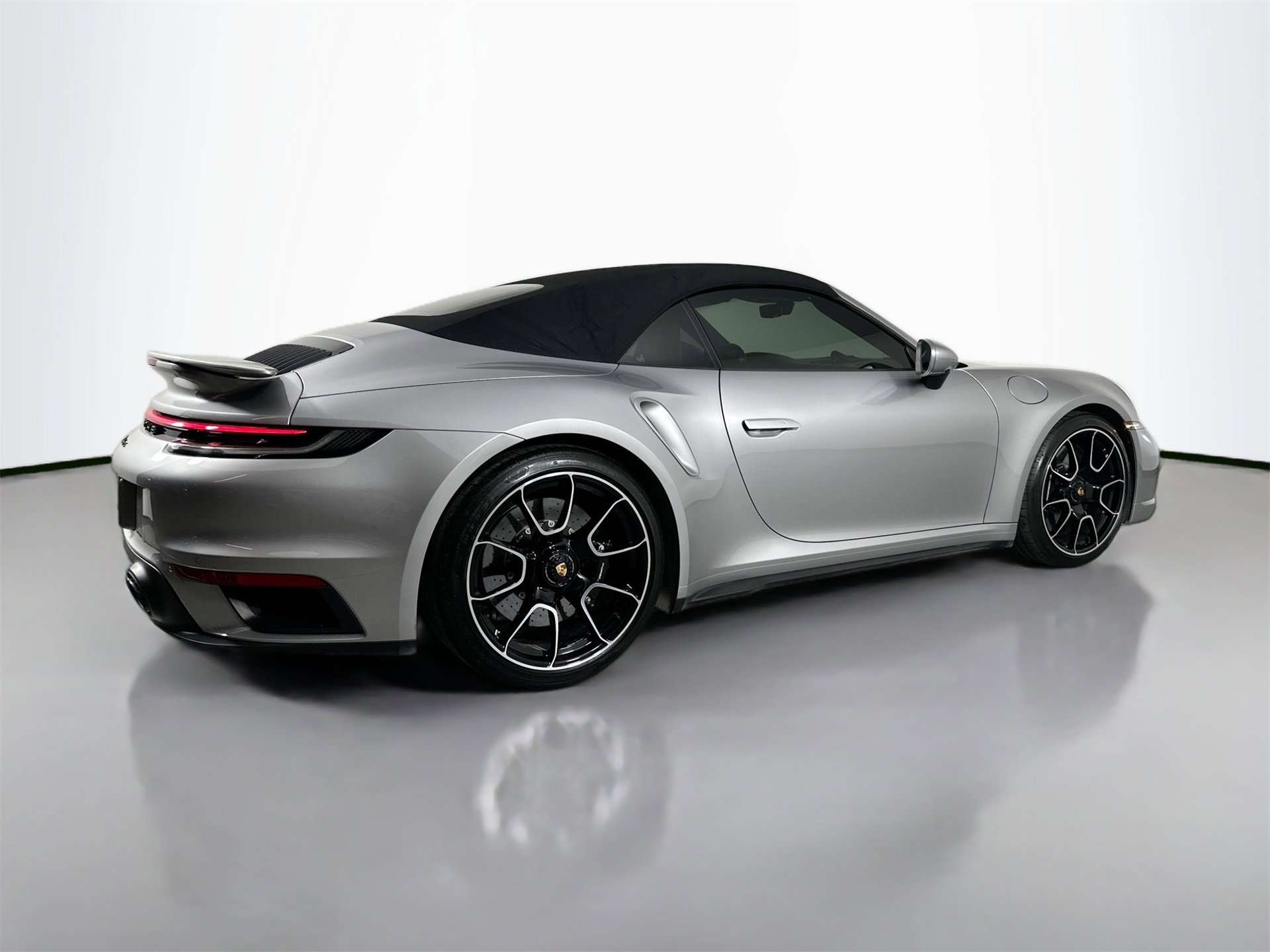 Certified 2024 Porsche 911 Turbo S image 7