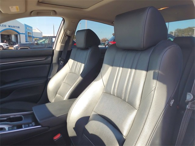 Used 2021 Honda Accord EX-L image 12