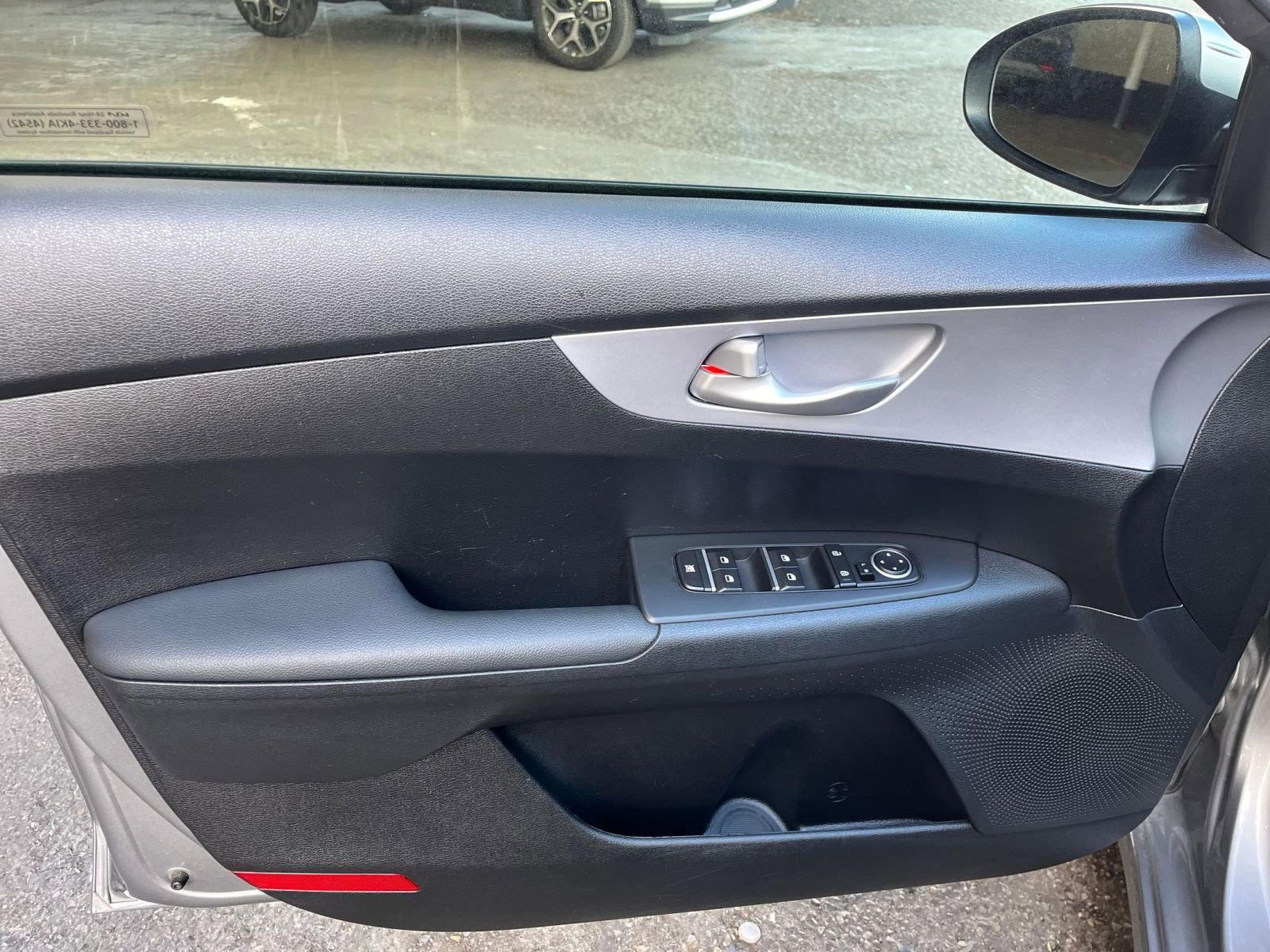 Used 2024 Kia Forte LXS image 20