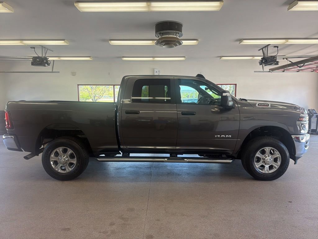 Used 2025 RAM 2500 Big Horn AWD/4WD image 29