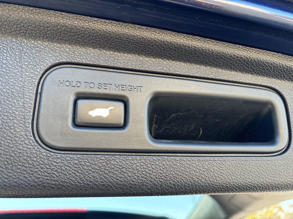 Used 2023 Honda Odyssey EX-L image 8