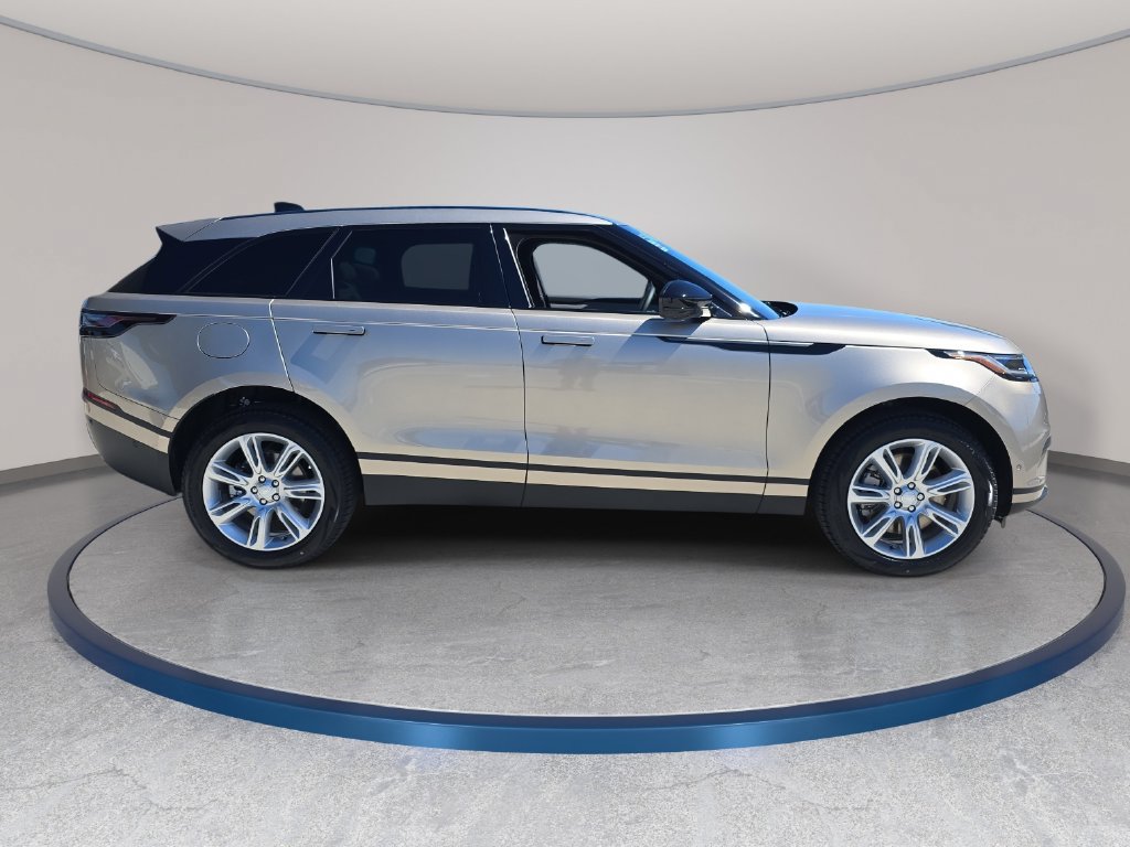 New 2026 Land Rover Range Rover Velar S AWD/4WD image 4