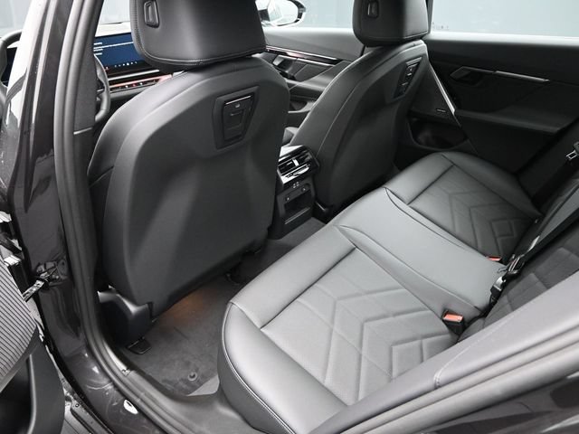 New 2026 BMW i5 eDrive40 AWD/4WD image 20
