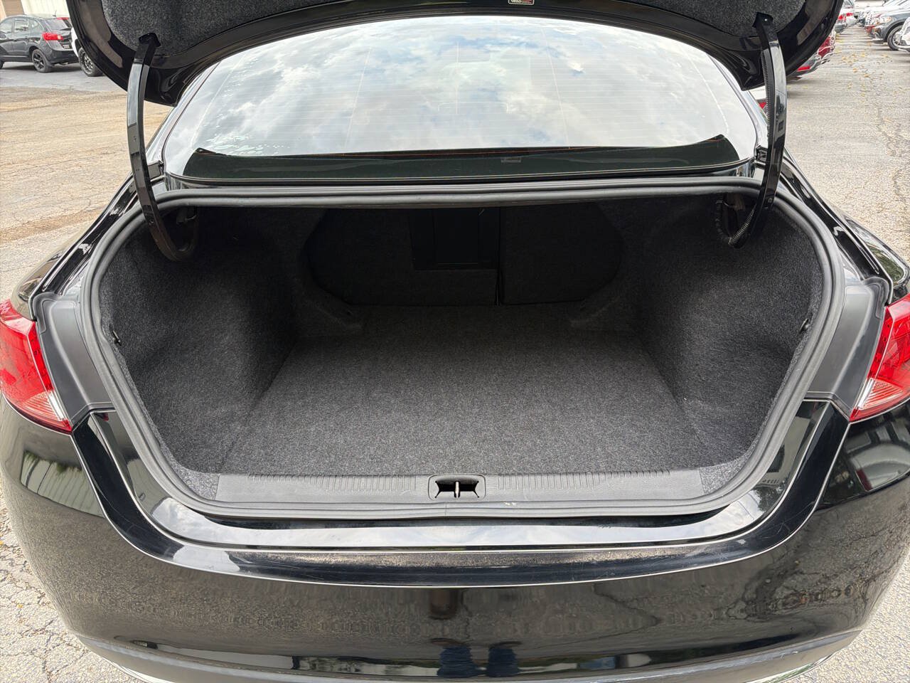 Used 2015 Chrysler 200 Limited w/ Convenience Group FWD image 26