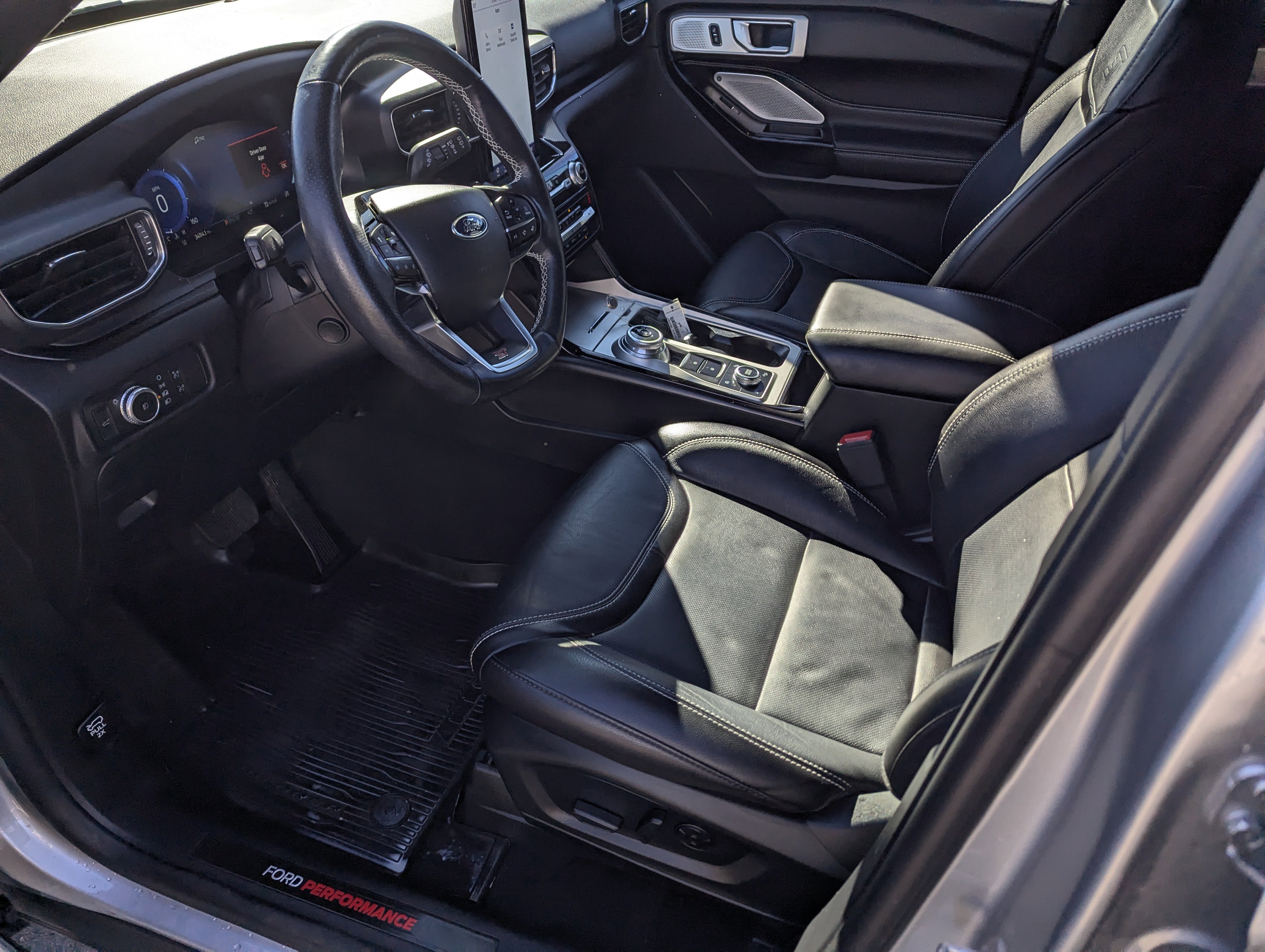 Certified 2022 Ford Explorer ST w/ Equipment Group 401A image 9