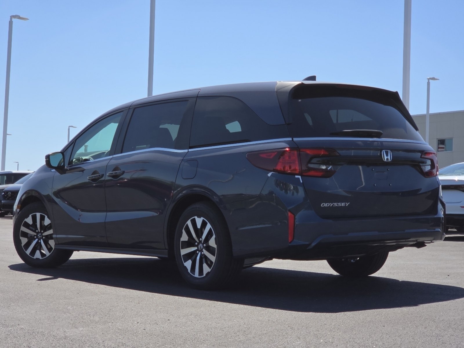 New 2026 Honda Odyssey EX-L image 14