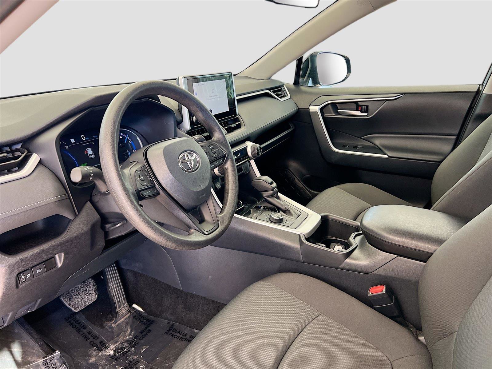 Used 2025 Toyota RAV4 XLE image 15