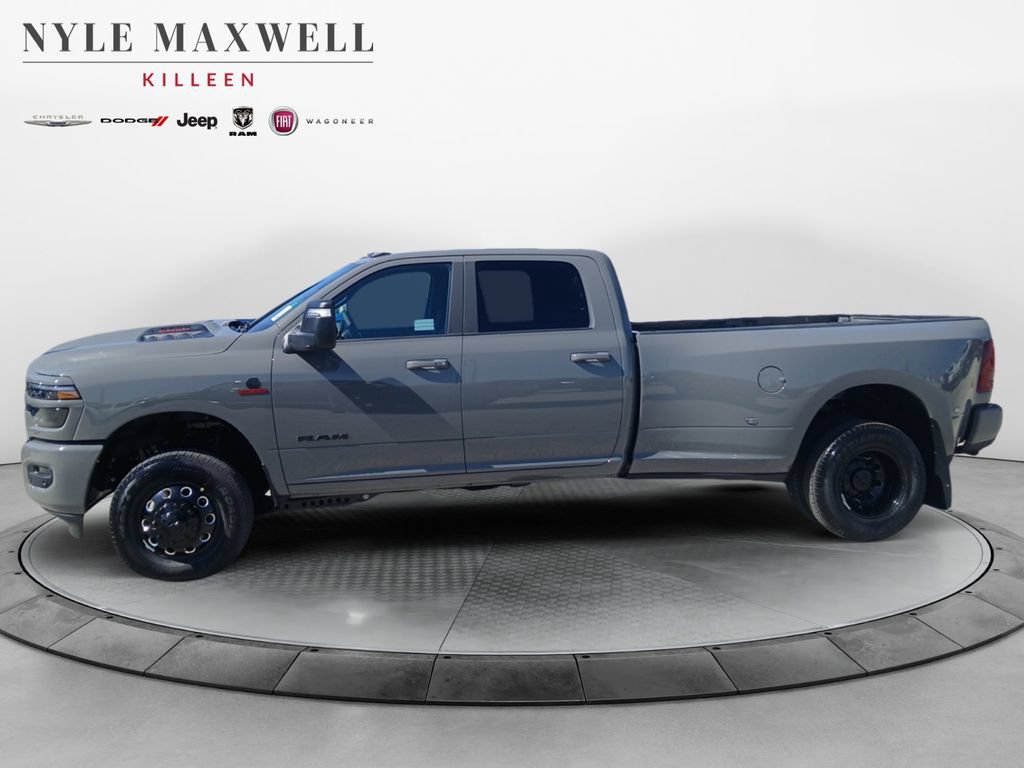New 2026 RAM 3500 Laramie w/ Night Edition AWD/4WD image 13