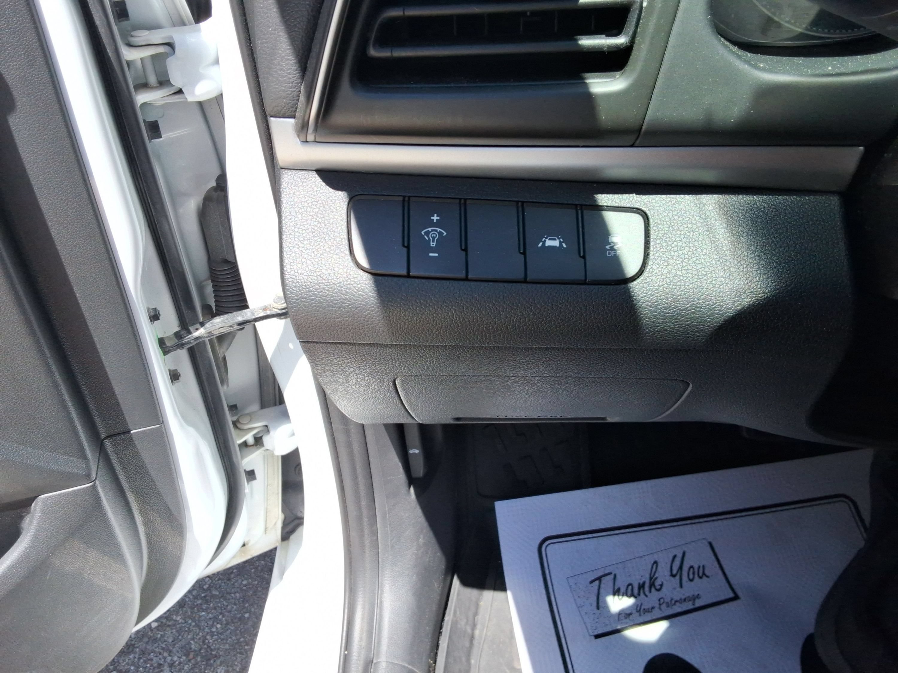 Used 2020 Hyundai Elantra SE w/ Cargo Package (C1) FWD image 20