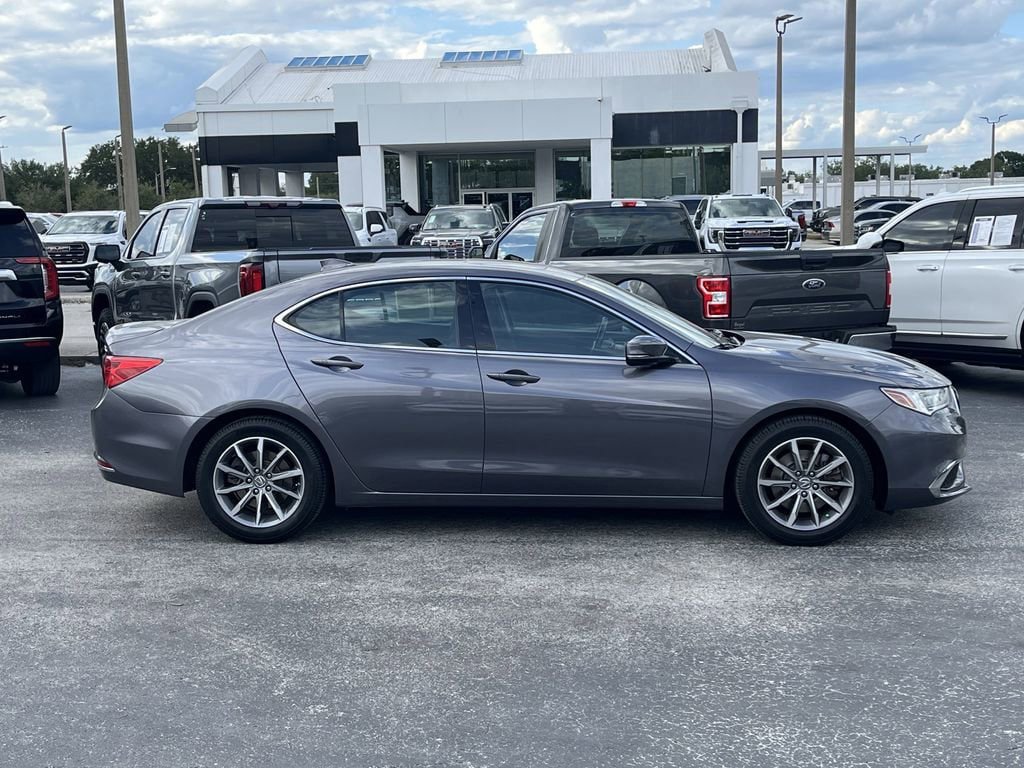 Used 2018 Acura TLX w/ Technology Package FWD image 3