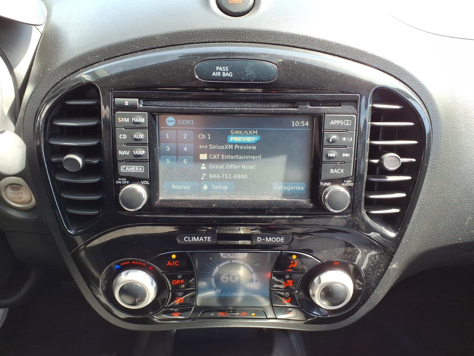 Used 2015 Nissan Juke SV w/ Technology Package AWD/4WD image 15