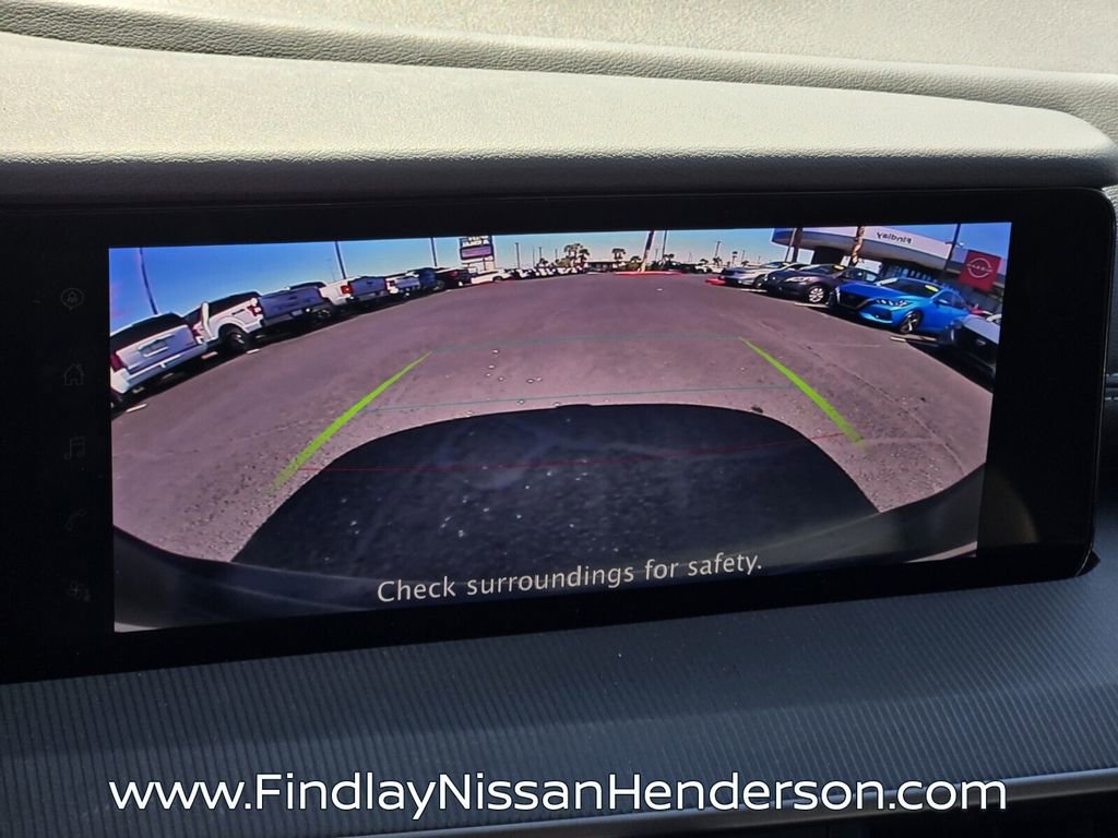 Used 2025 Nissan Murano SV FWD image 24