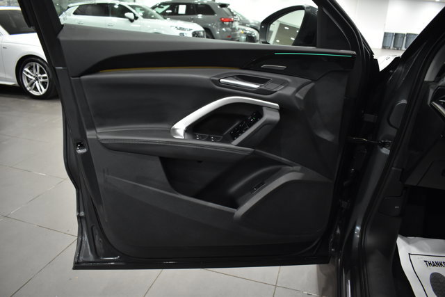 Used 2025 Audi Q5 Premium Plus w/ Premium Plus image 31