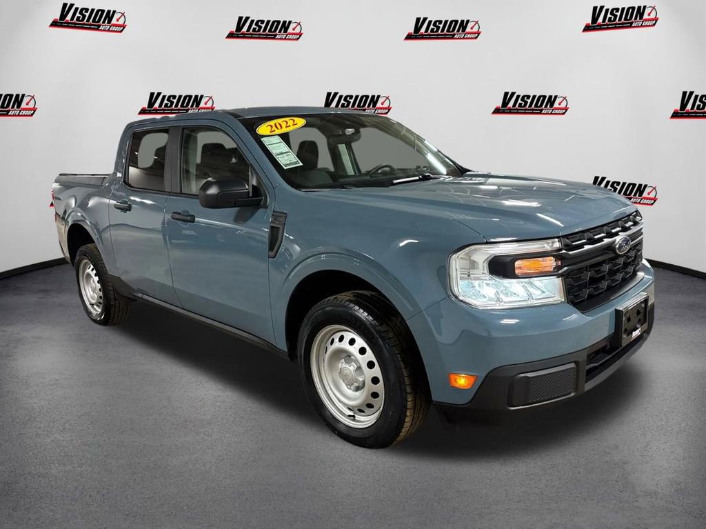 Used 2022 Ford Maverick XL image 3