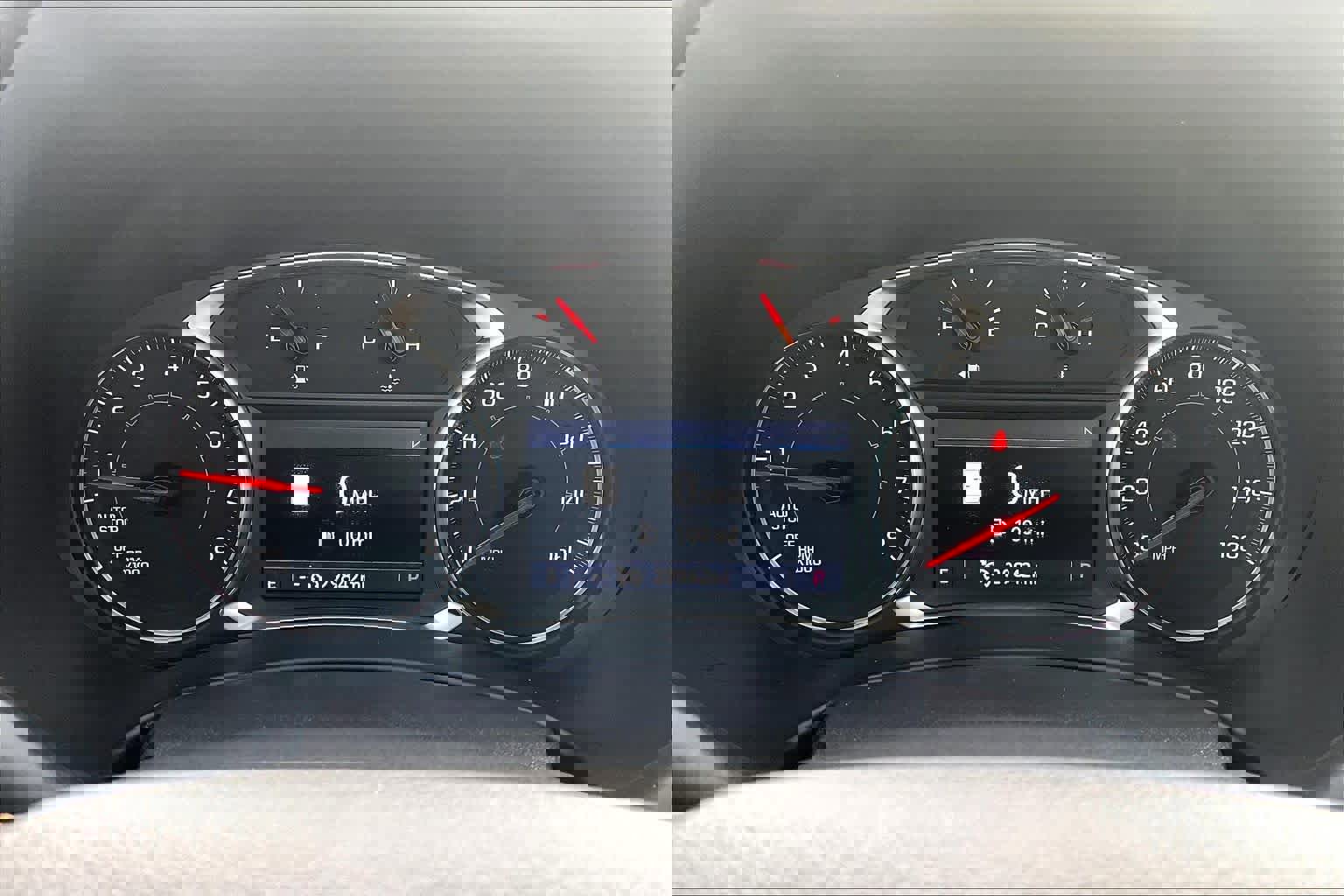 Used 2024 GMC Terrain AT4 w/ Infotainment Package II image 25