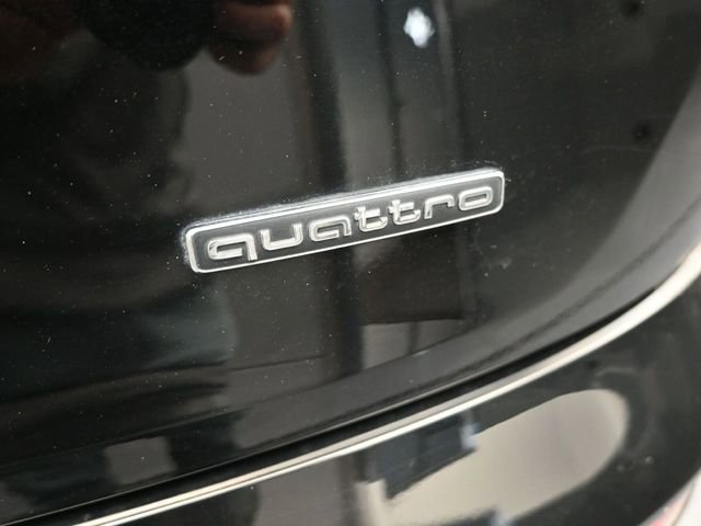 Used 2024 Audi Q5 2.0T Premium image 24