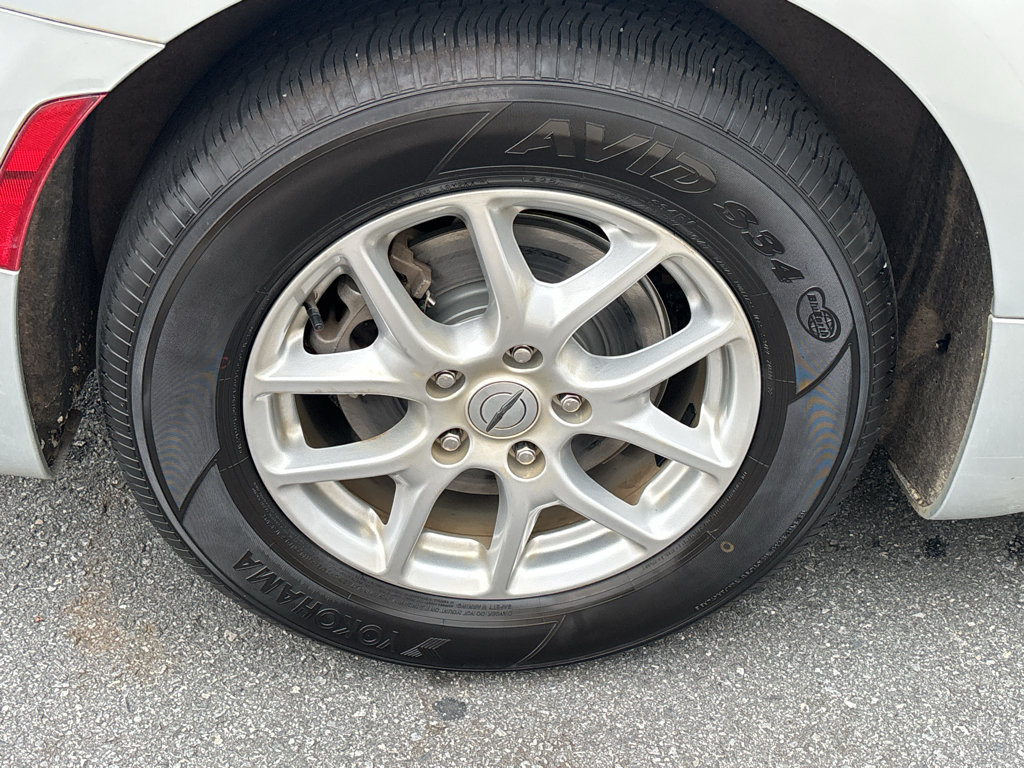 Used 2023 Chrysler Pacifica Touring-L FWD image 22