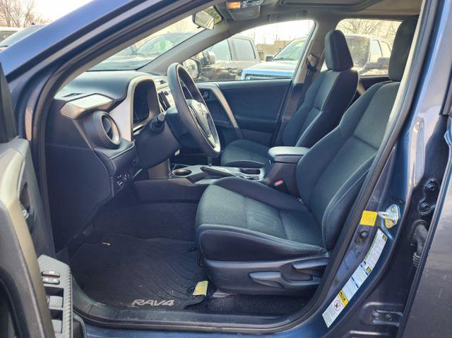 Used 2013 Toyota RAV4 XLE AWD/4WD image 11