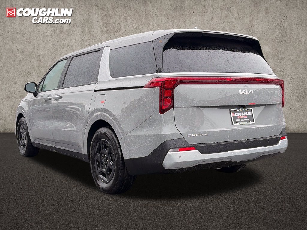 New 2027 Kia Carnival FWD image 5