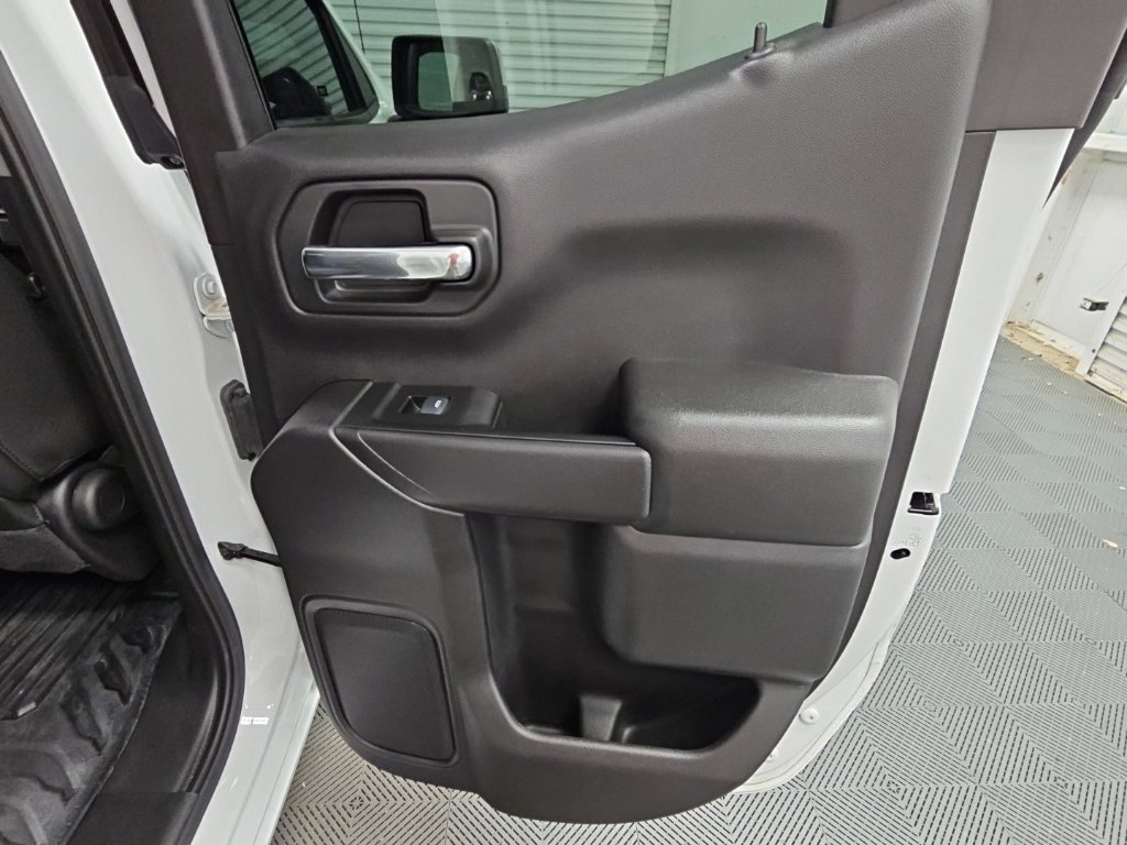 Certified 2025 GMC Sierra 1500 Pro w/ Pro Value Package RWD image 31