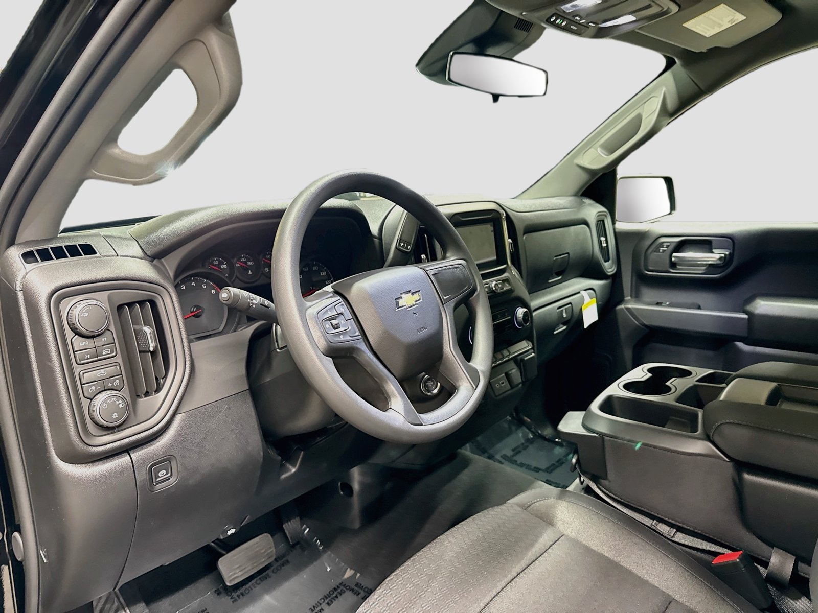 New 2026 Chevrolet Silverado 1500 Custom w/ Turbomax Blackout Package AWD/4WD image 10