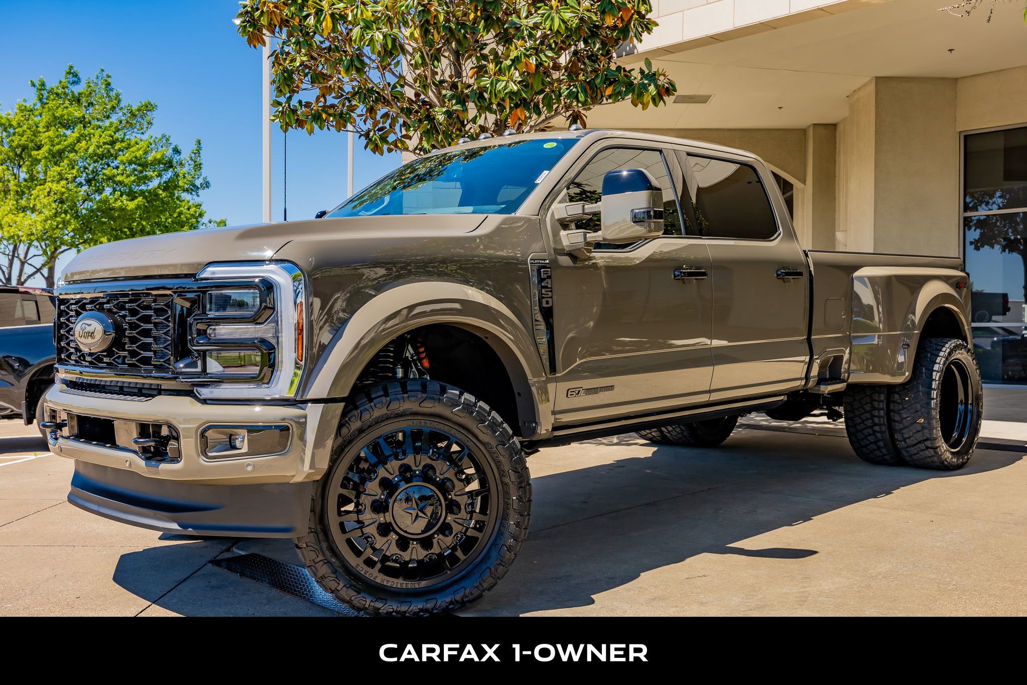 Used 2026 Ford F450 Platinum w/ Platinum Plus Package image 5