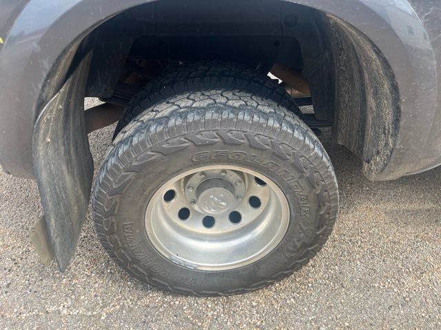 Used 2018 RAM 3500 Laramie w/ Convenience Group AWD/4WD image 9