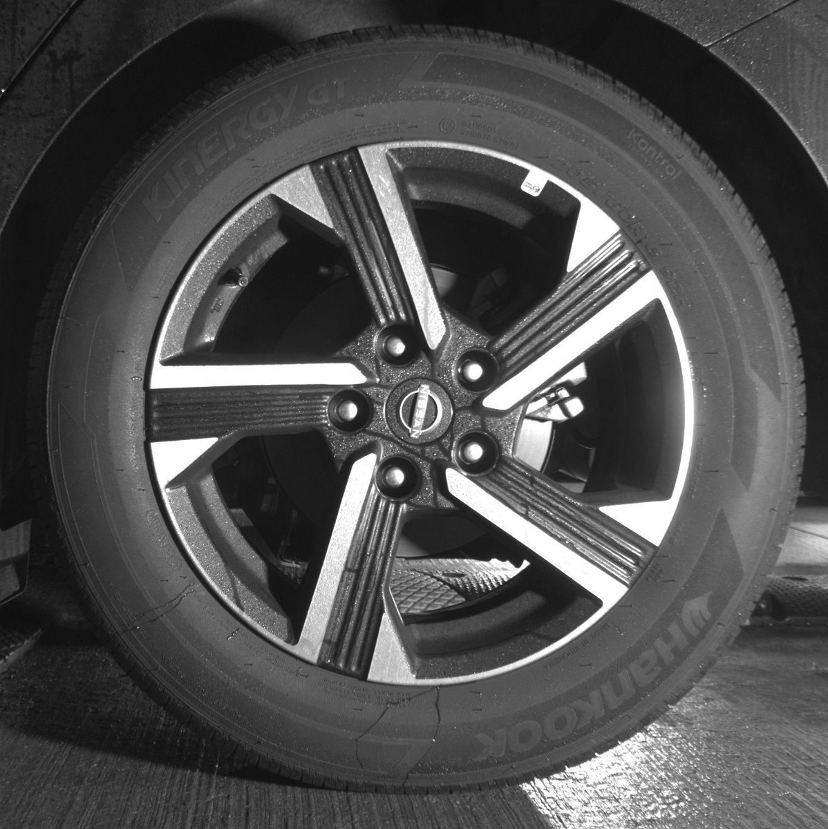 Used 2025 Nissan Sentra SV image 14