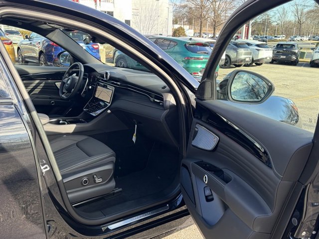 New 2026 Maserati Grecale Modena image 38