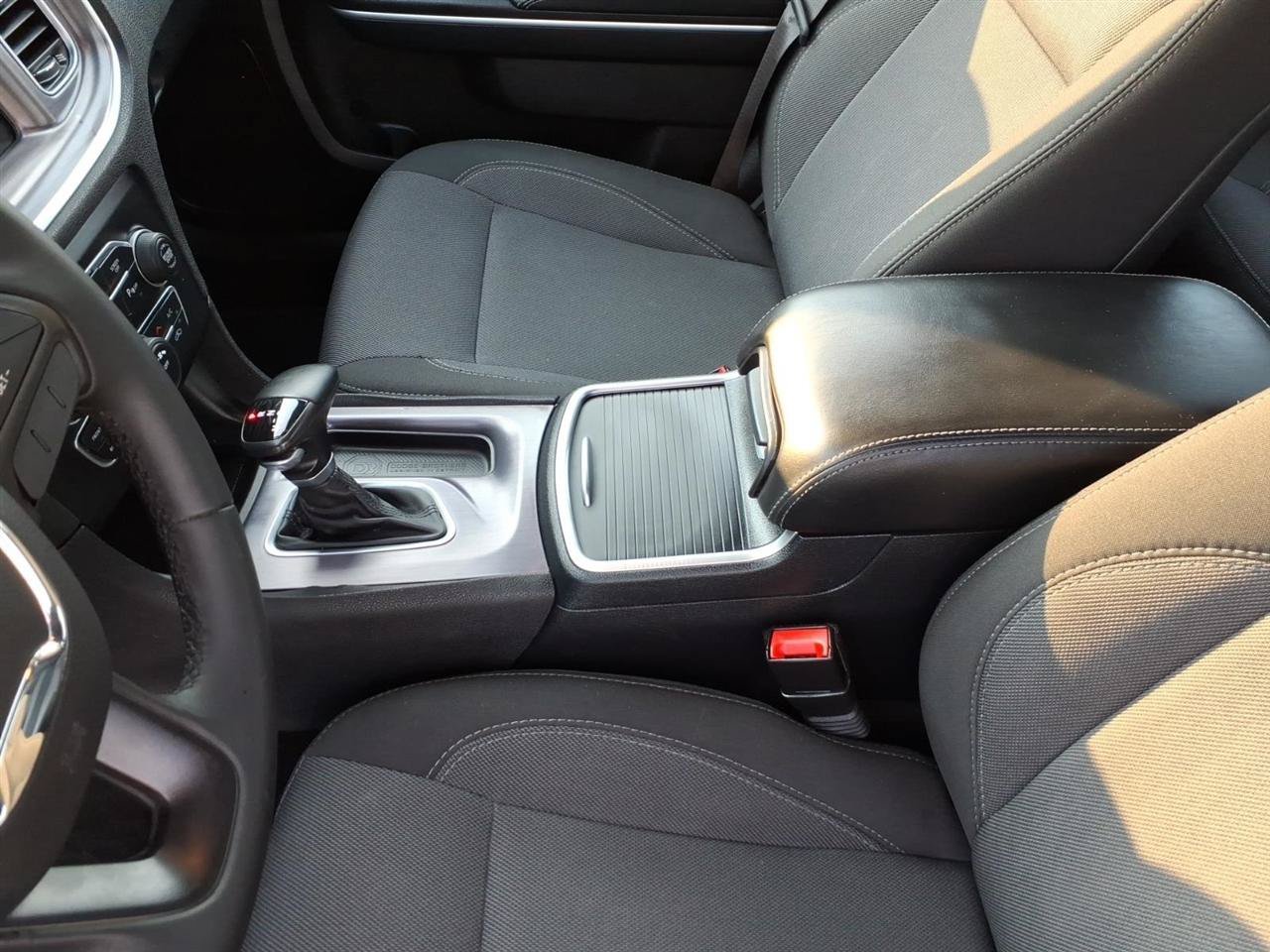 Used 2017 Dodge Charger SE w/ Popular Equipment Group RWD image 11