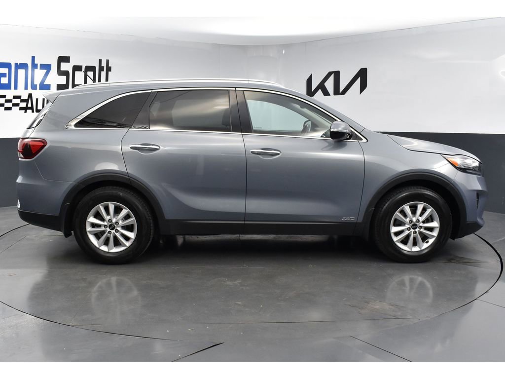 Used 2020 Kia Sorento LX w/ LX I4 Convenience Package AWD/4WD image 6