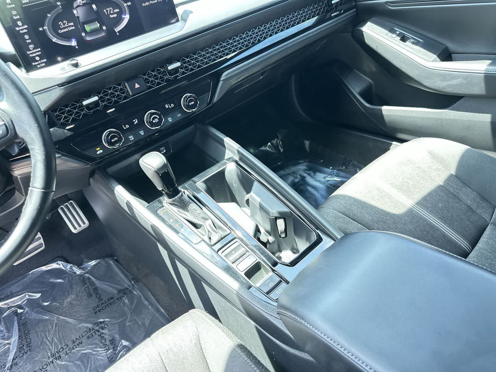Used 2024 Honda Accord Sport image 27