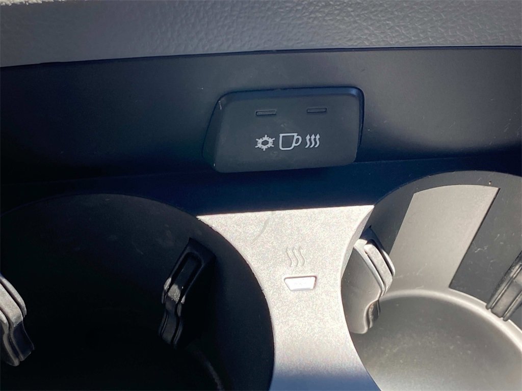 Used 2022 Audi Q5 2.0T Prestige image 40