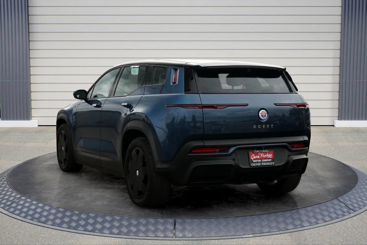 Used 2023 Fisker Ocean Ultra AWD/4WD image 5