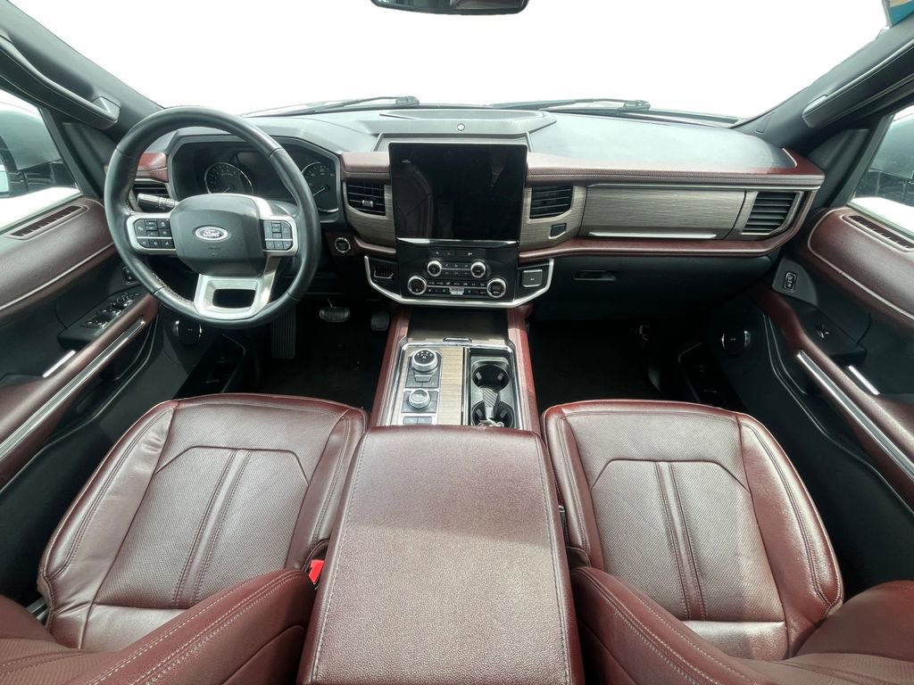 Used 2024 Ford Expedition Max Limited AWD/4WD image 13