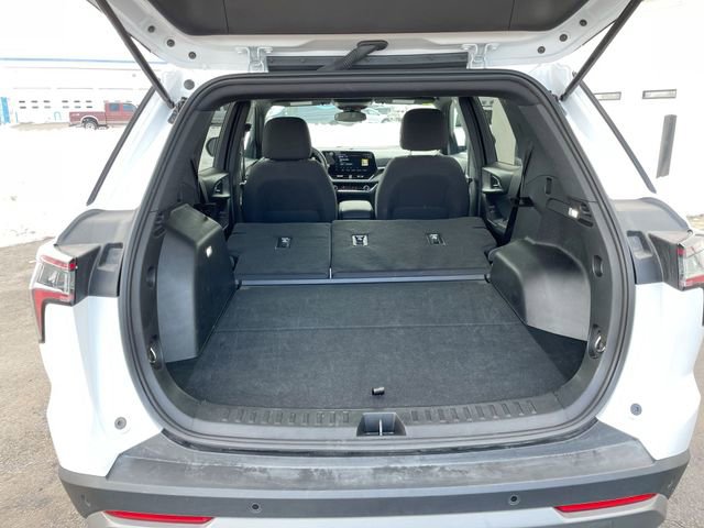 Used 2025 Chevrolet Equinox LT image 19