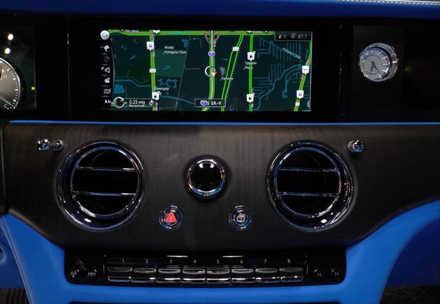 Used 2023 Rolls-Royce Ghost image 21