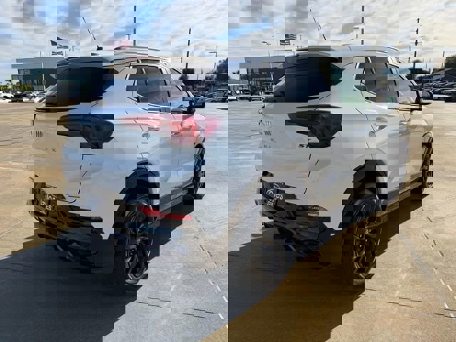 Used 2024 Buick Encore GX Sport Touring image 5