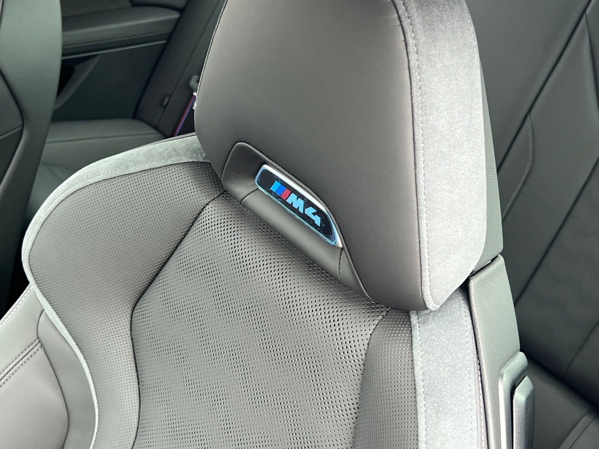 Used 2026 BMW M4 xDrive Competition w/ Executive Package image 41