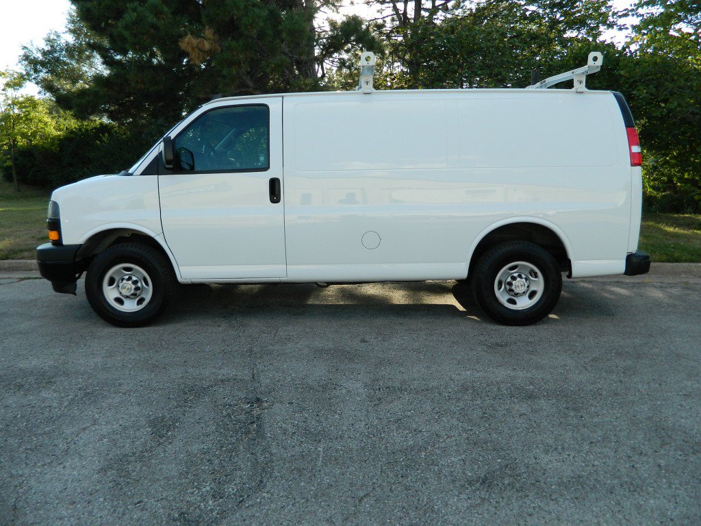 Used 2020 Chevrolet Express 2500 w/ Safety Package RWD image 4