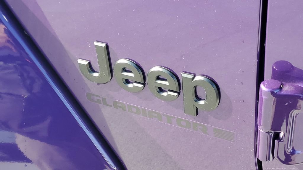 New 2026 Jeep Gladiator Sport image 8