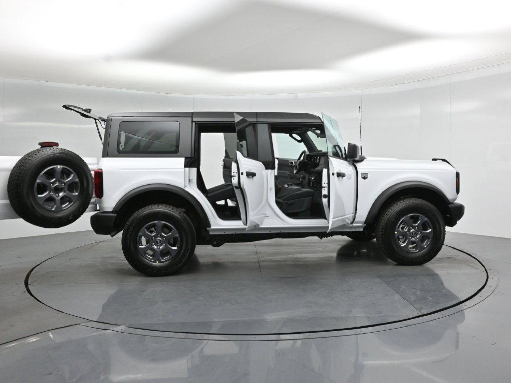 New 2026 Ford Bronco Big Bend AWD/4WD image 3