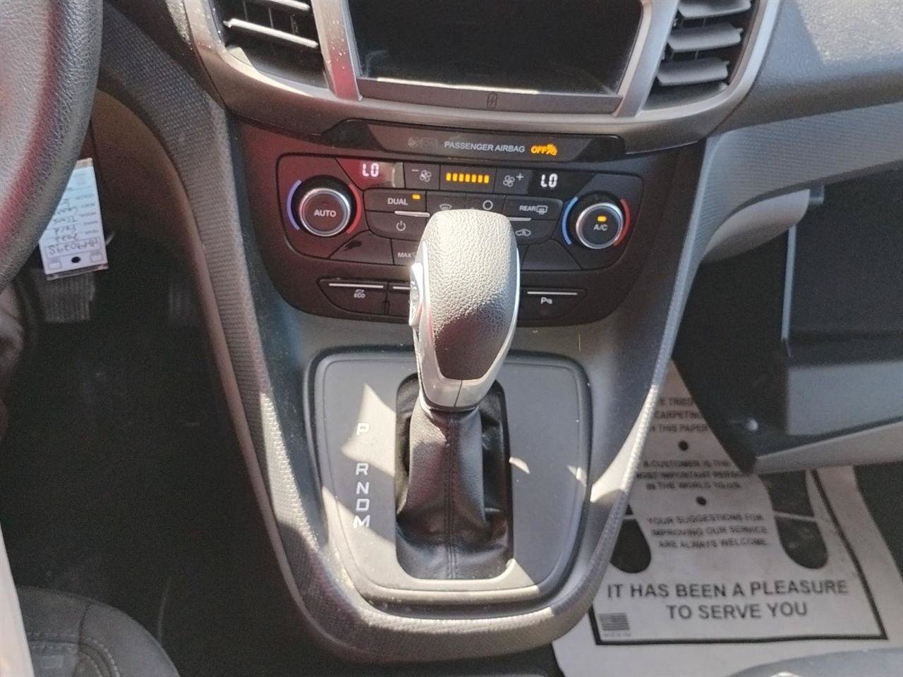 Used 2022 Ford Transit Connect XLT FWD image 31