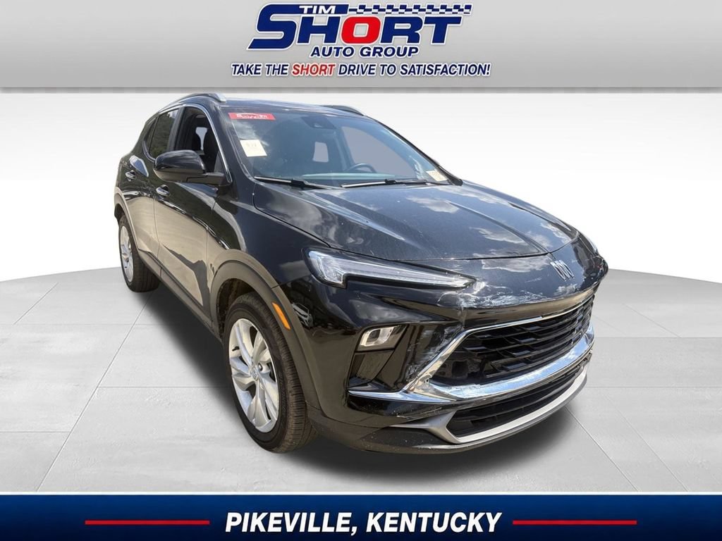 Used 2025 Buick Encore GX Preferred FWD image 1